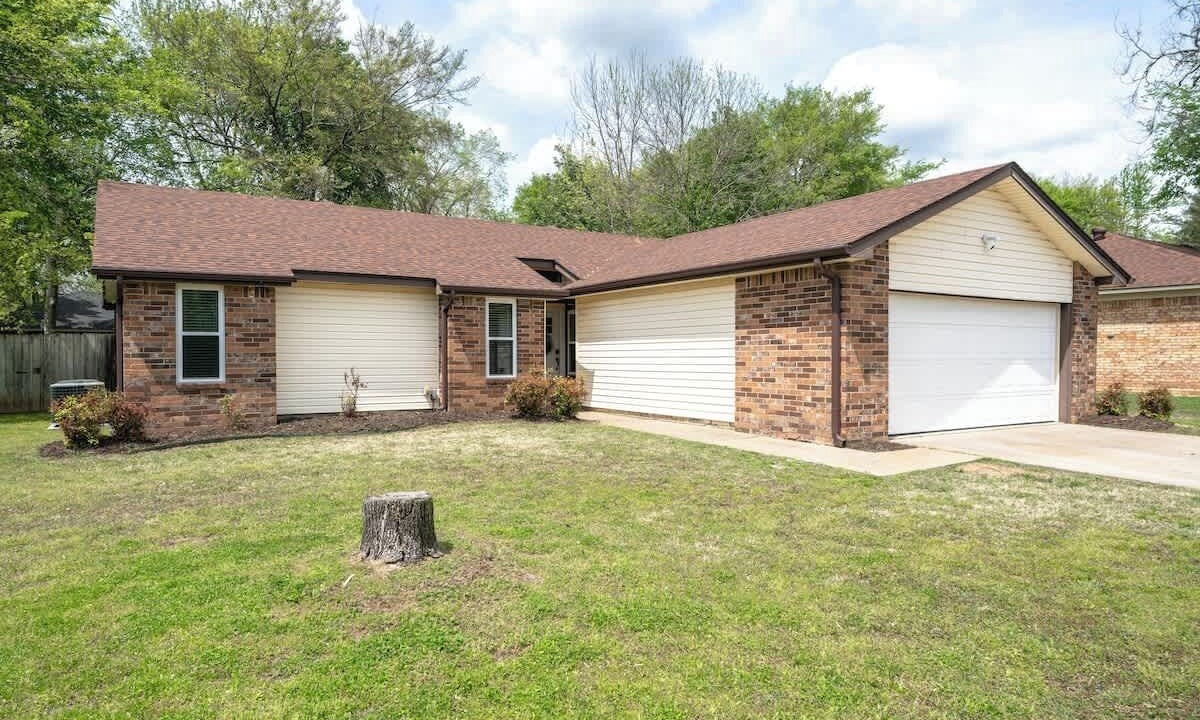 Photo of Outdoor in Fort Smith
