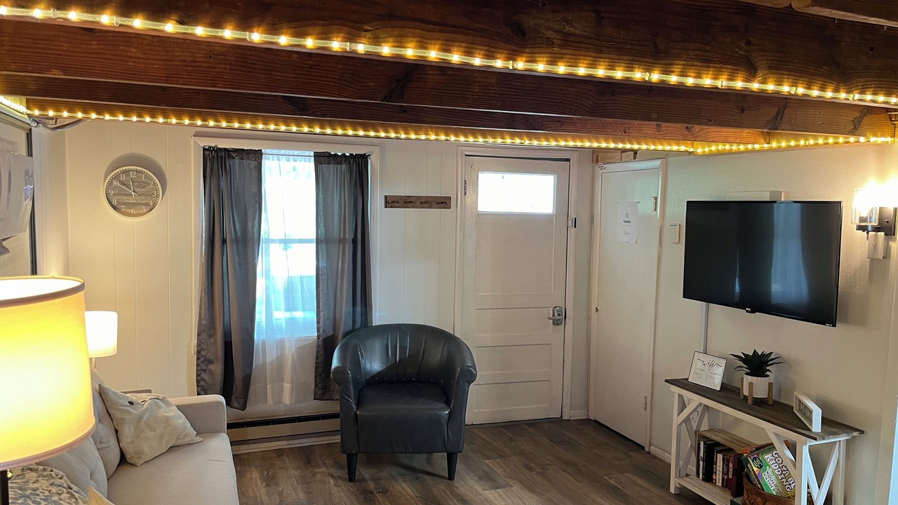 Photo of Livingroom in Turners