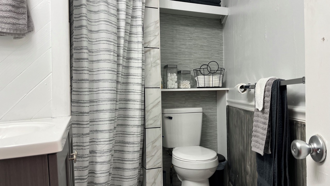Photo of Bathroom in Turners