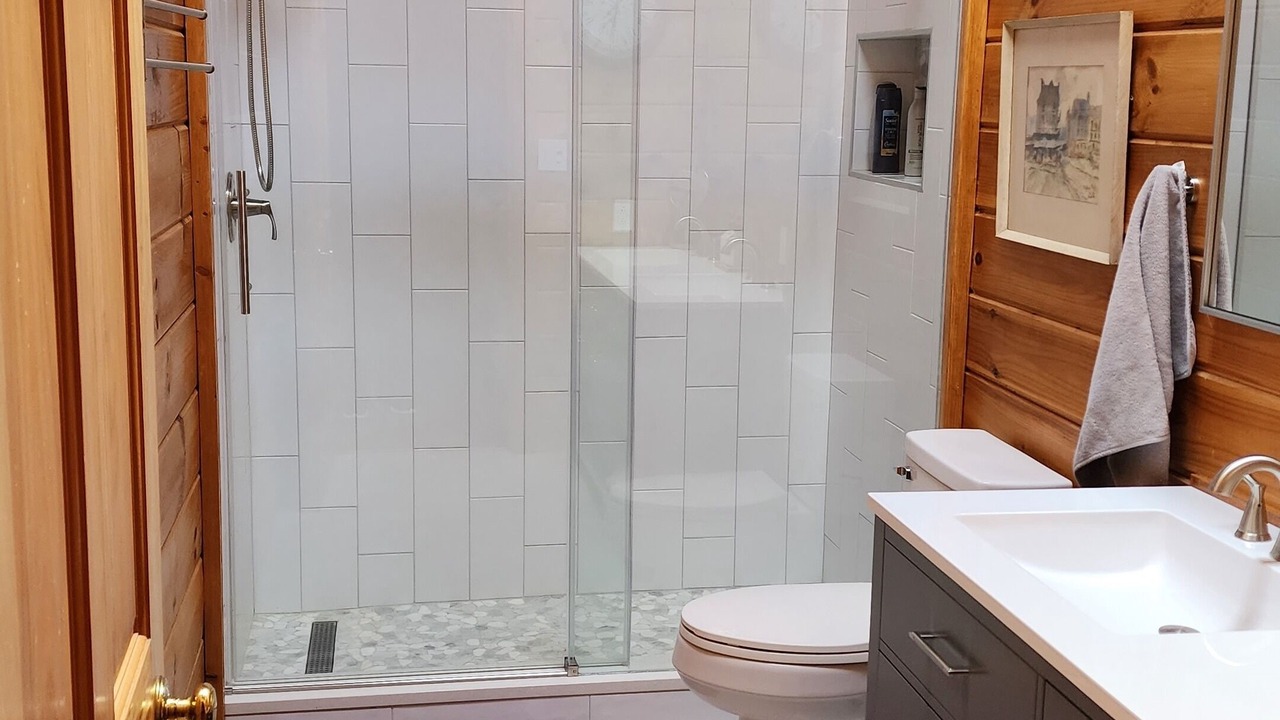 Photo of Bathroom in Lenoir