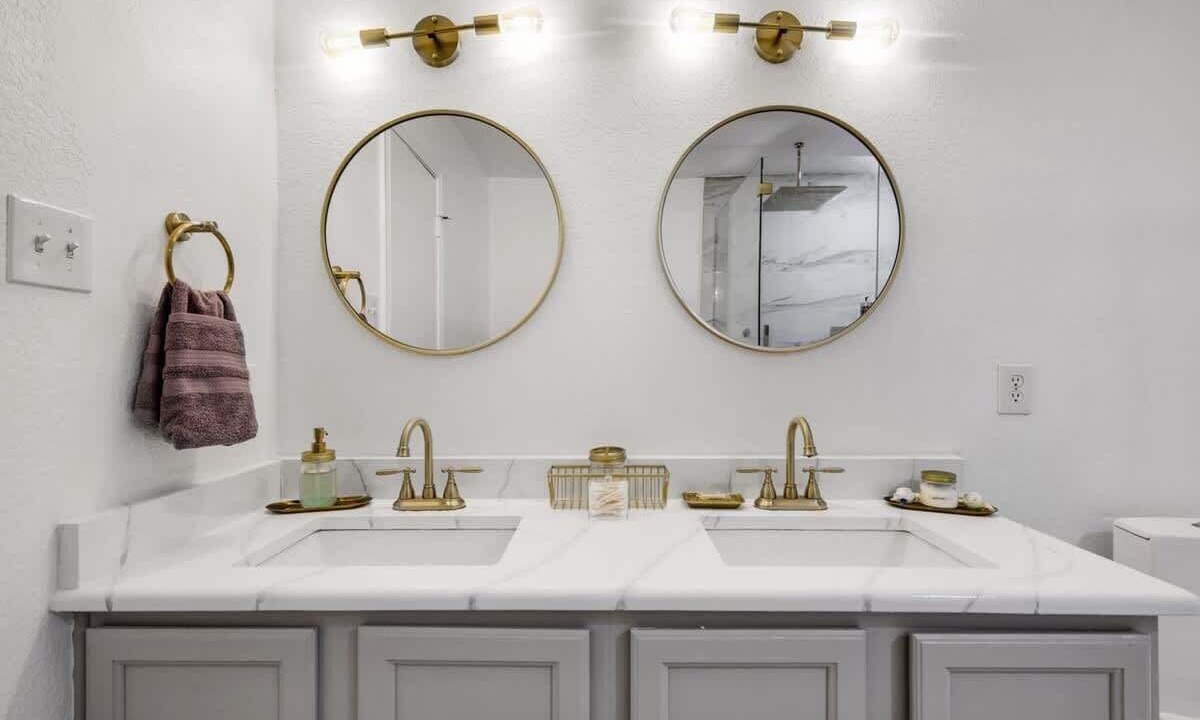 Photo of Bathroom in South Arlington