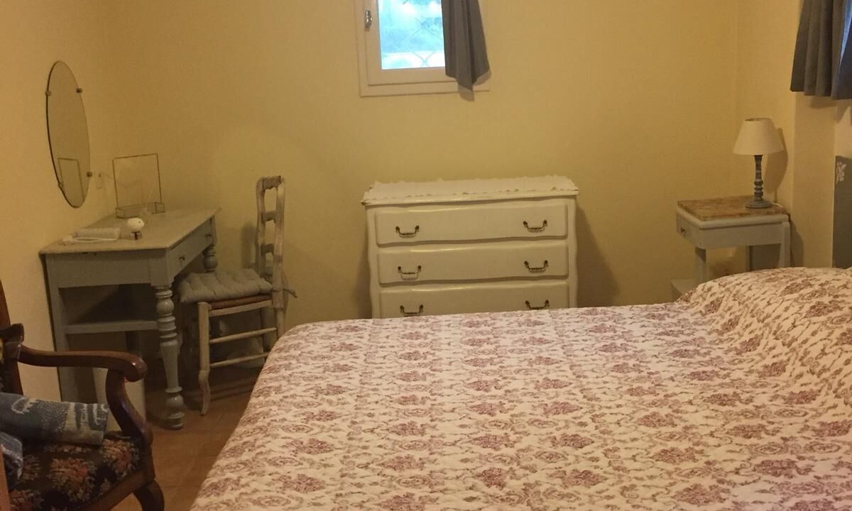 Photo of Bedroom in Le Ledat