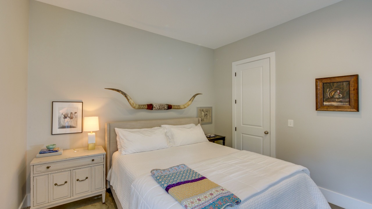 Photo of Bedroom in Kennard