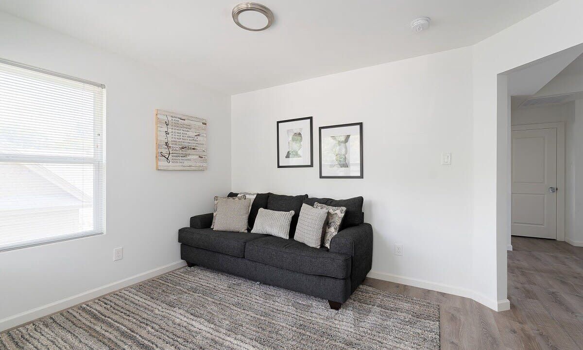 Photo of Livingroom in Old East Dallas