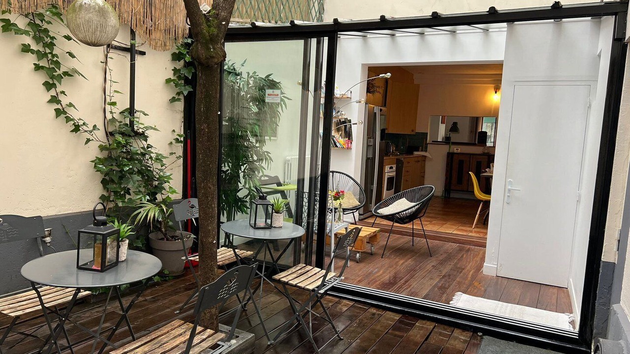 Photo of Outdoor in Clignancourt