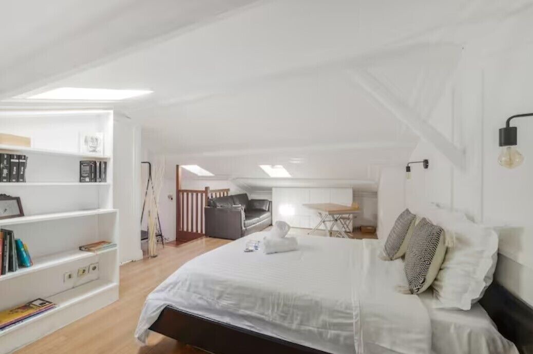 Photo of Bedroom in Clignancourt