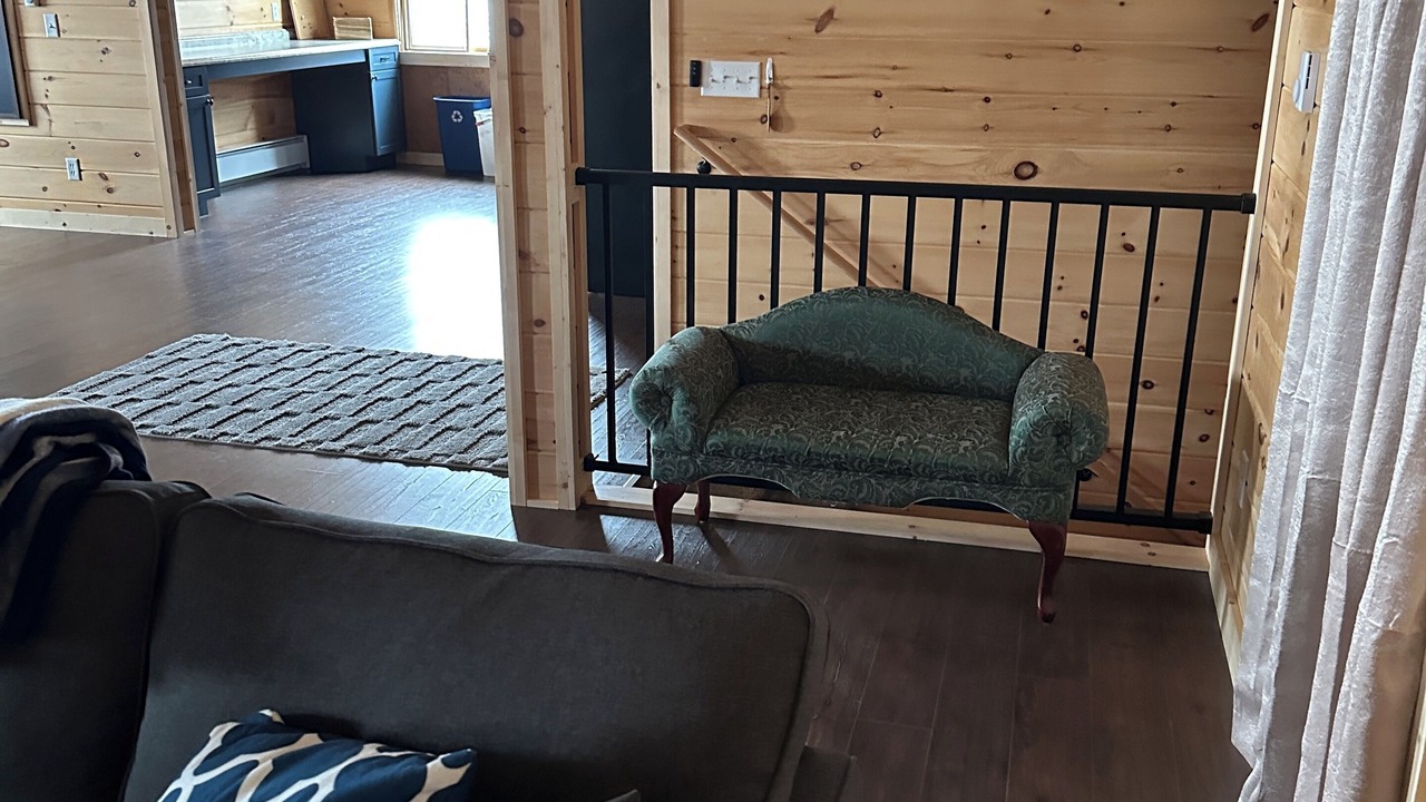 Photo of Livingroom in Beaver Island