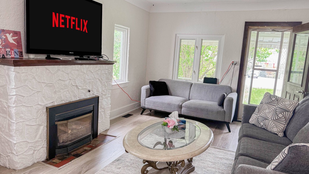 Photo of Livingroom in Niagara Falls