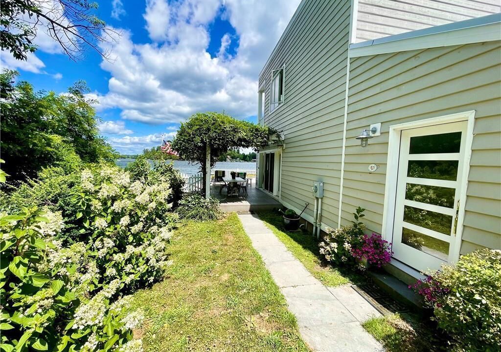 Photo of Patio Balcony in White Lake