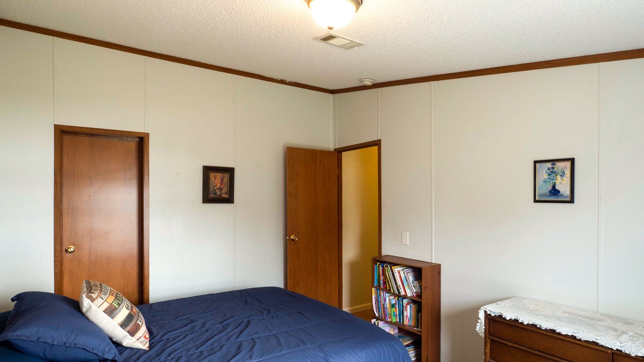 Photo of Bedroom in Turtle Beach