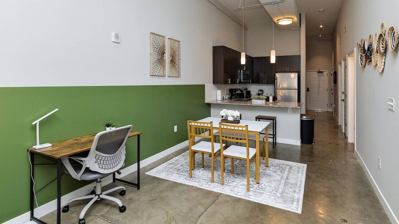 Photo of Others in Downtown Des Moines