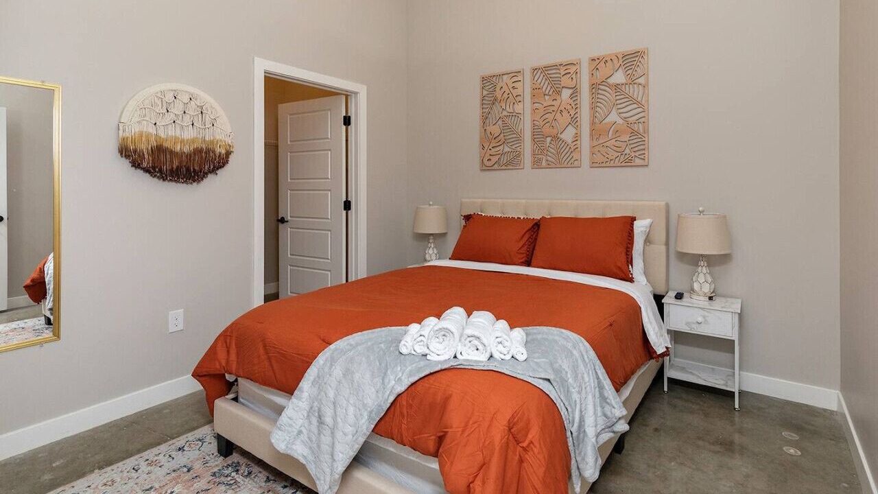 Photo of Bedroom in Downtown Des Moines