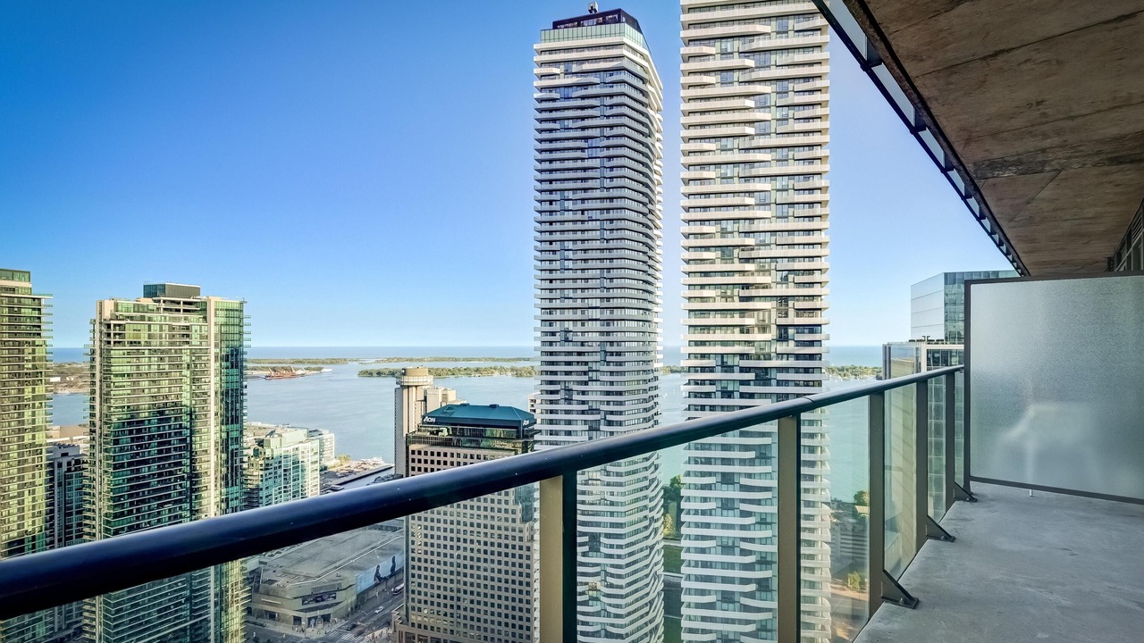 Photo of Outdoor in Downtown Toronto