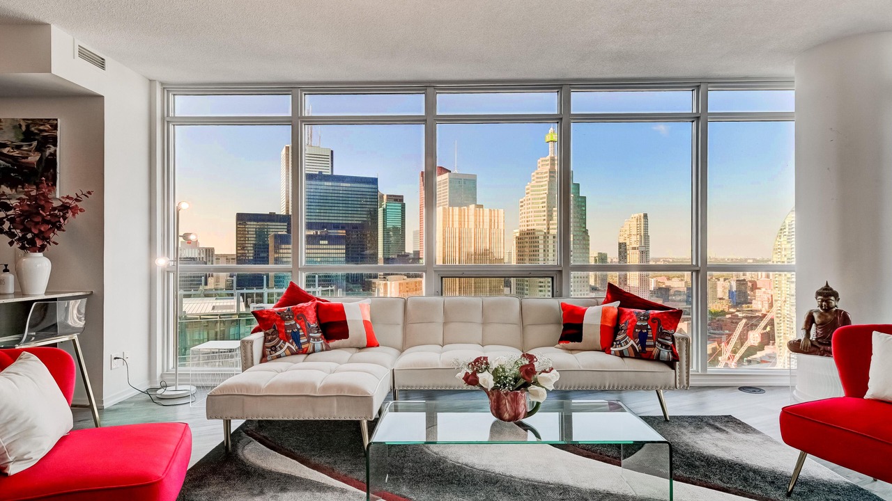 Photo of Livingroom in Downtown Toronto