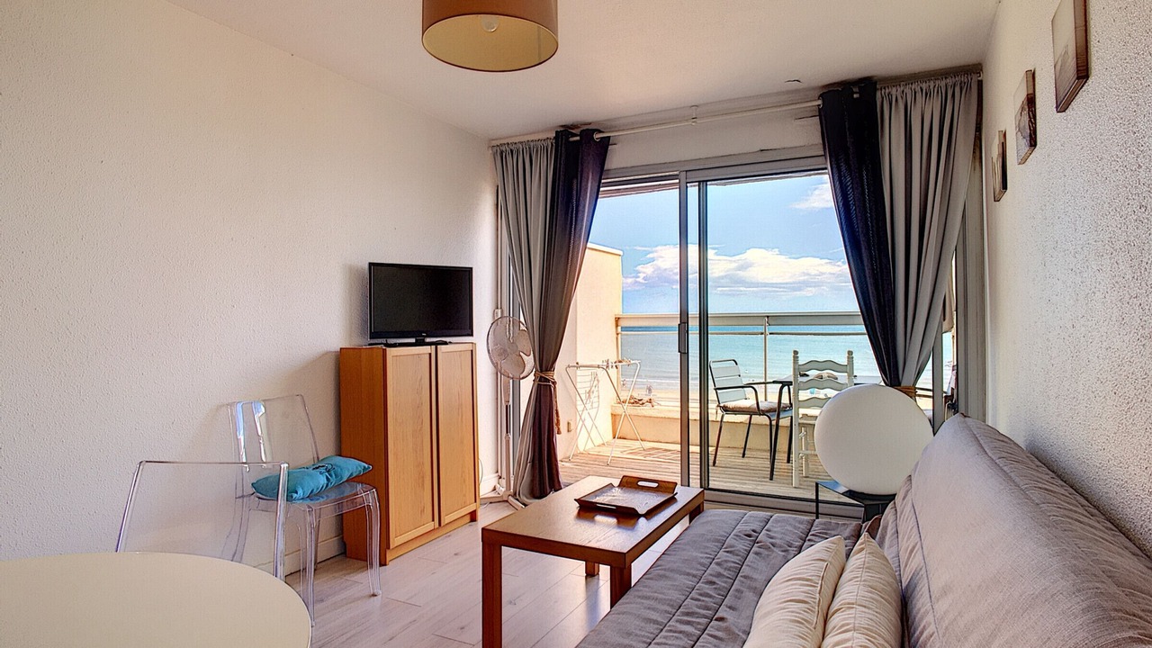 Photo of Livingroom in Carnon-Plage
