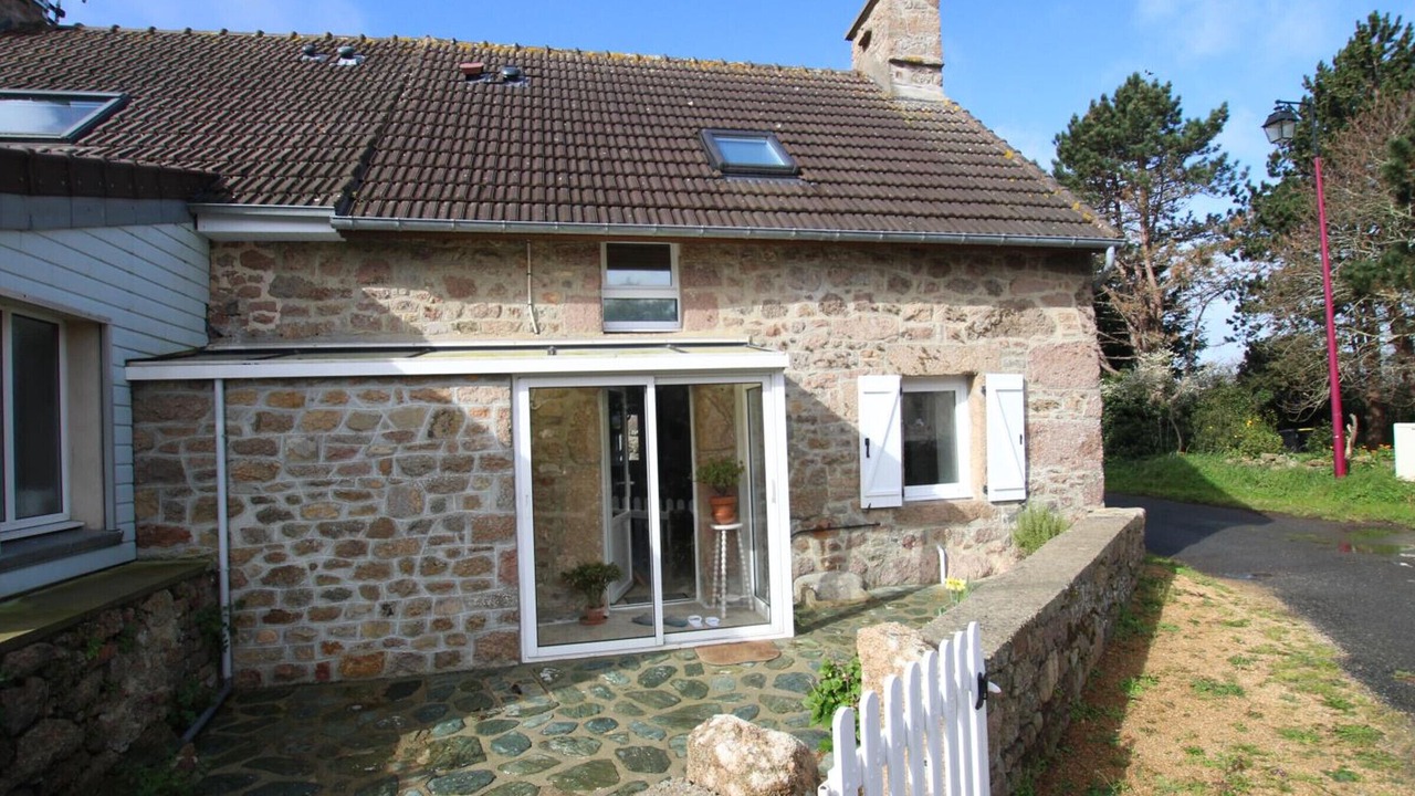 Photo of Outdoor in Cosqueville