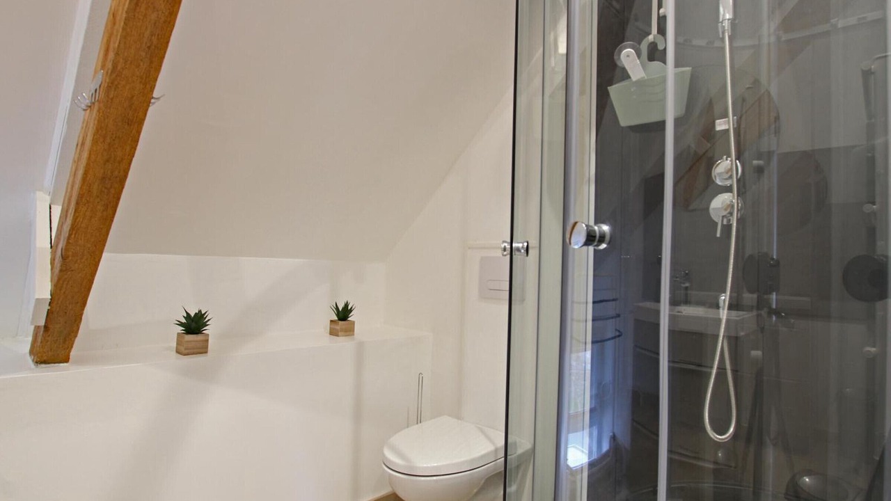 Photo of Bathroom in Cosqueville