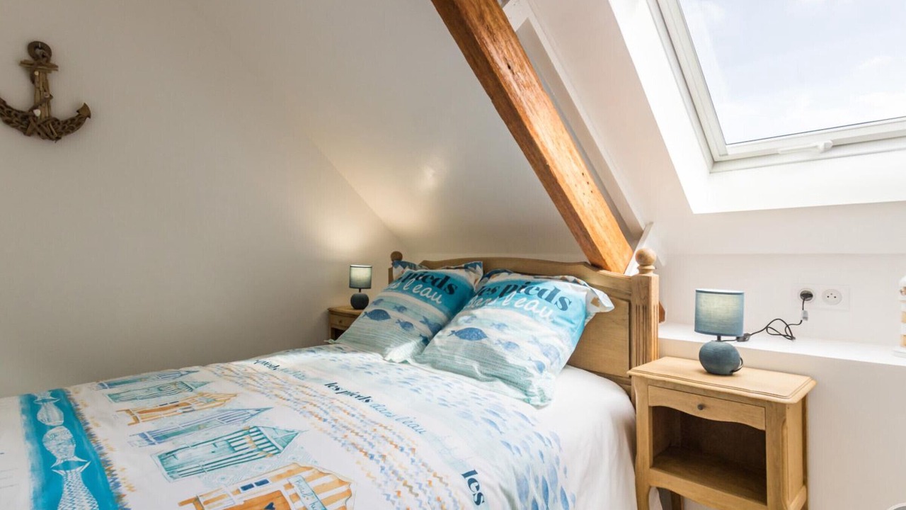 Photo of Bedroom in Cosqueville