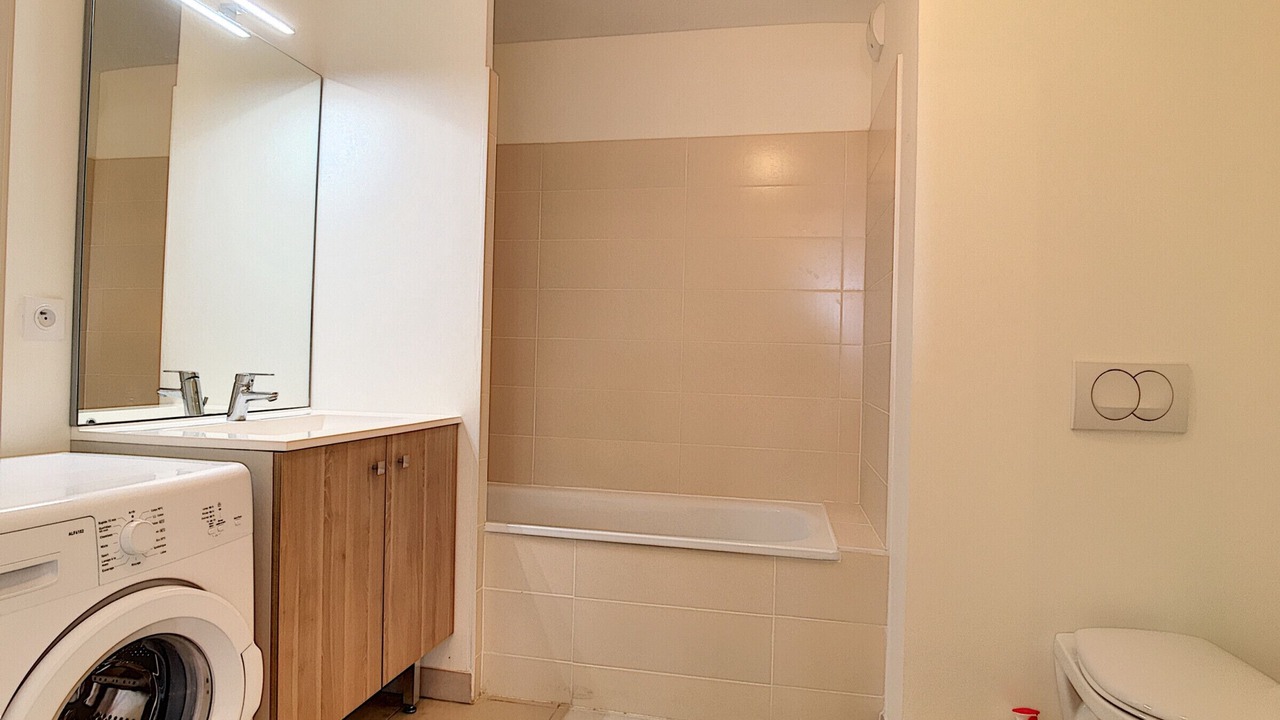 Photo of Bathroom in Carnon-Plage