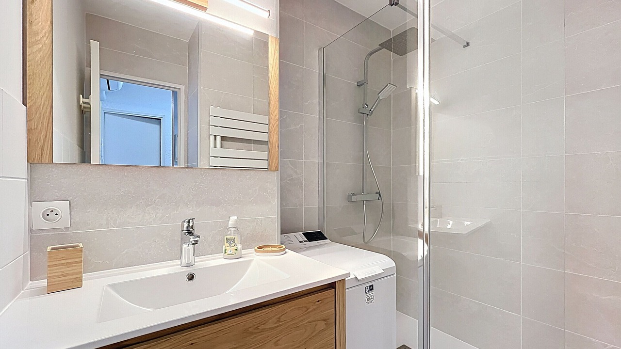 Photo of Bathroom in Carnon-Plage