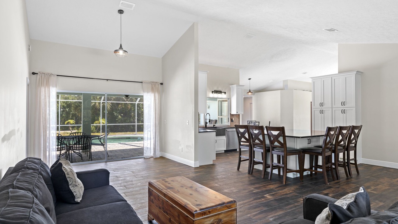 Photo of Livingroom in Micco