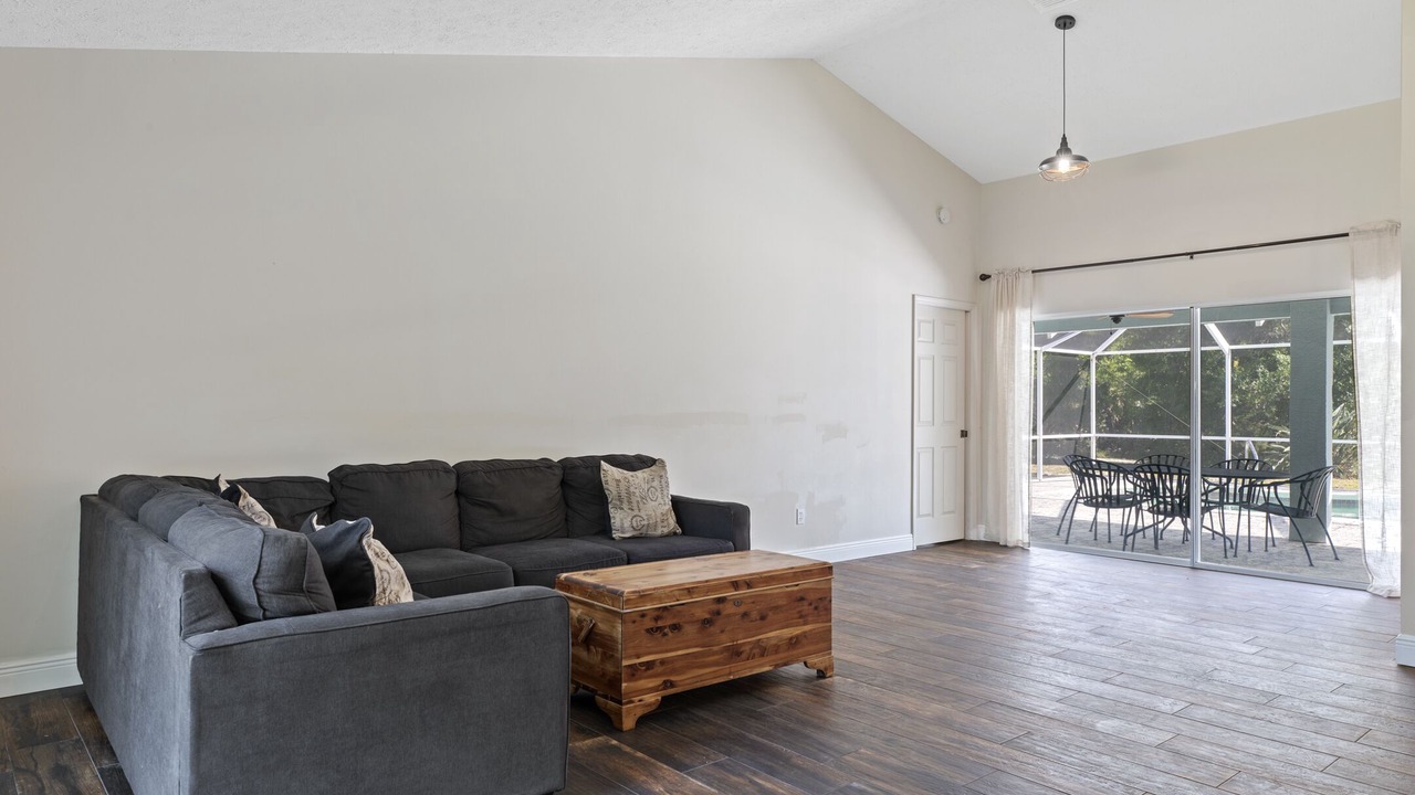 Photo of Livingroom in Micco