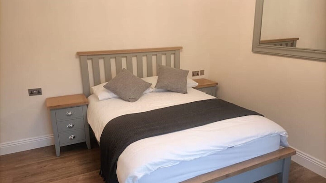 Photo of Bedroom in Shepperton