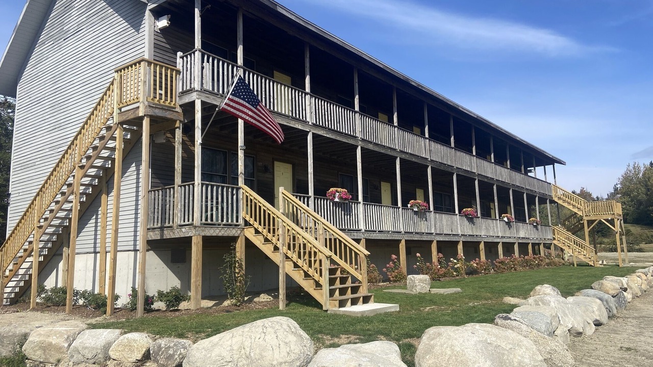 Photo of Others in Brooklin