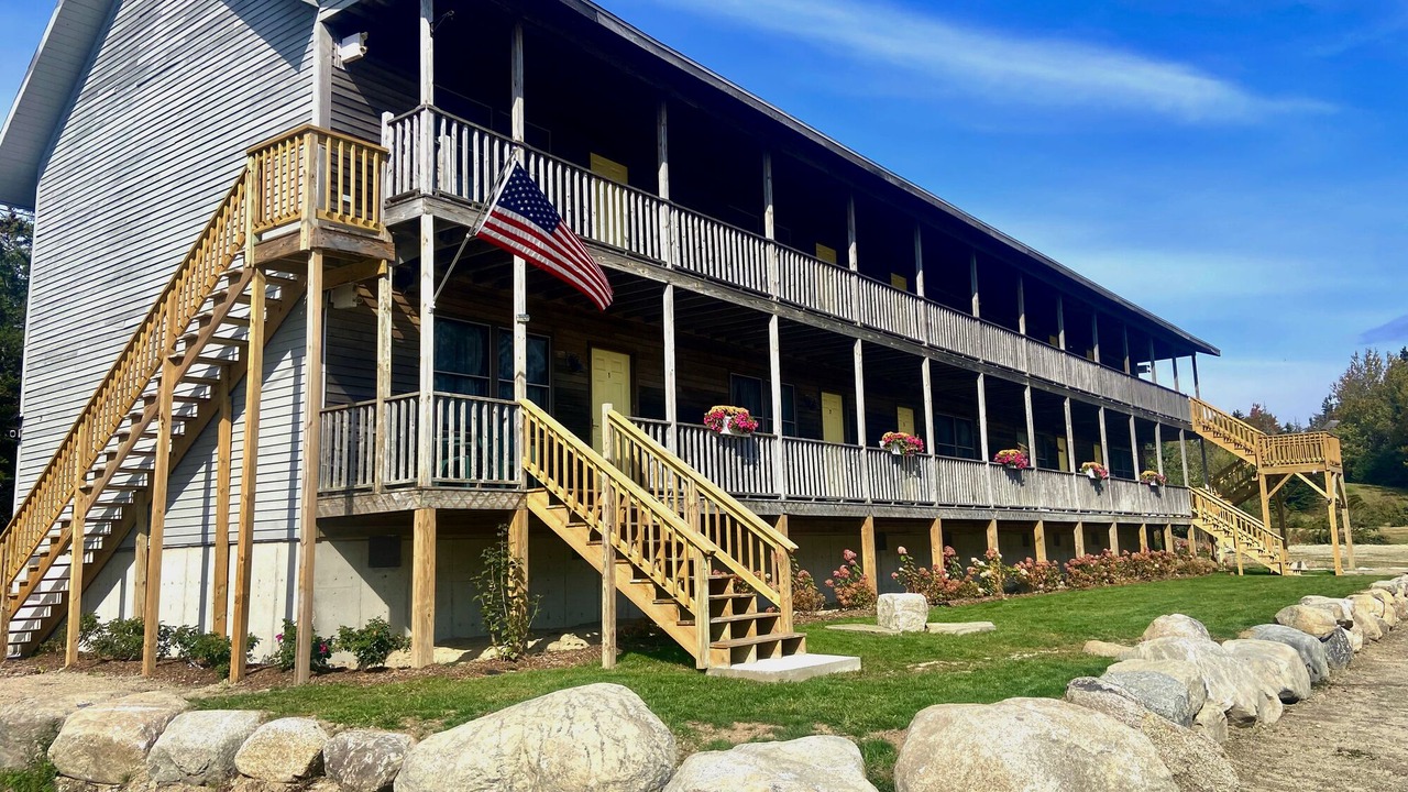 Photo of Others in Brooklin