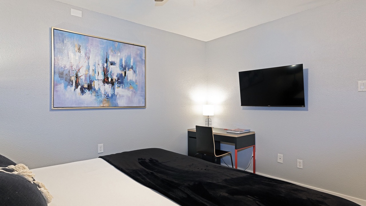 Photo of Bedroom in South Central Houston