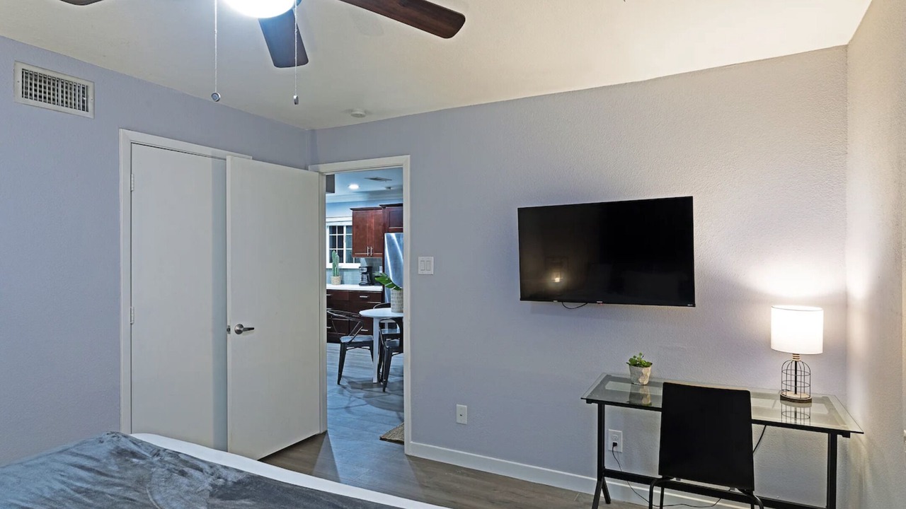 Photo of Bedroom in South Central Houston