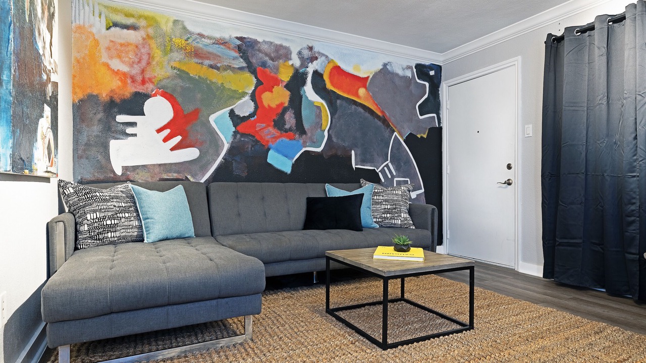Photo of Livingroom in South Central Houston