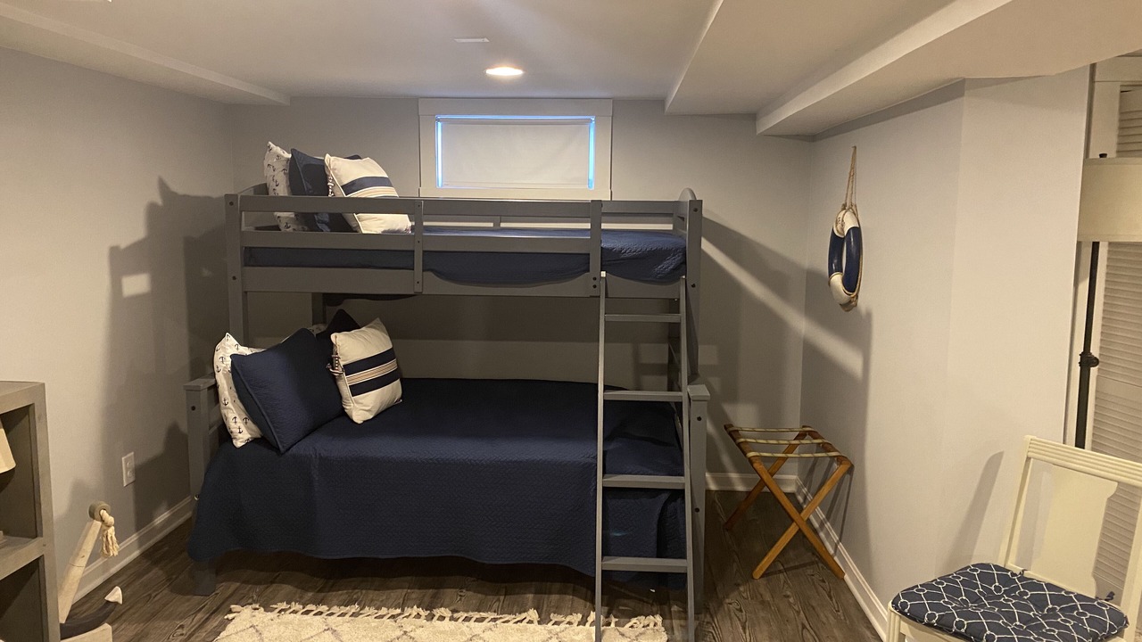 Photo of Bedroom in Teaticket