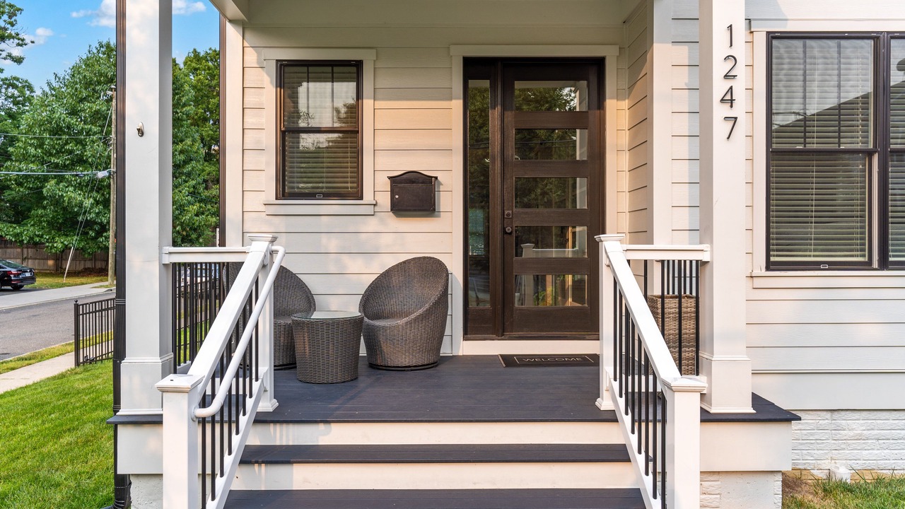 Photo of Outdoor in Virginia Square