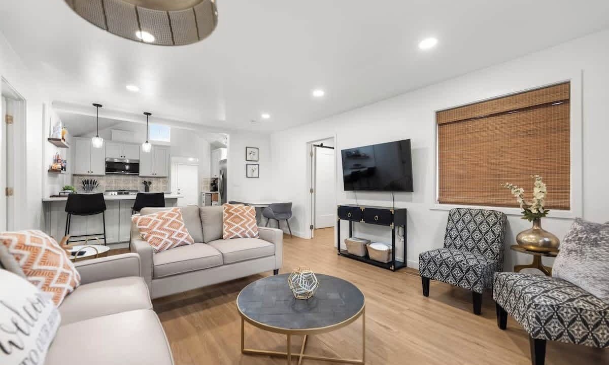 Photo of Others in Downtown Vancouver