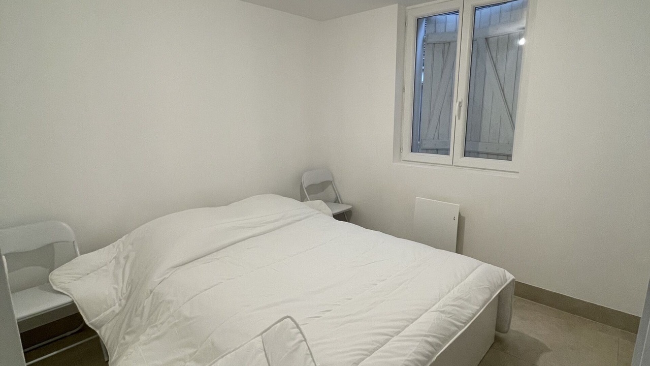 Photo of Bedroom in Bellegarde-du-Loiret
