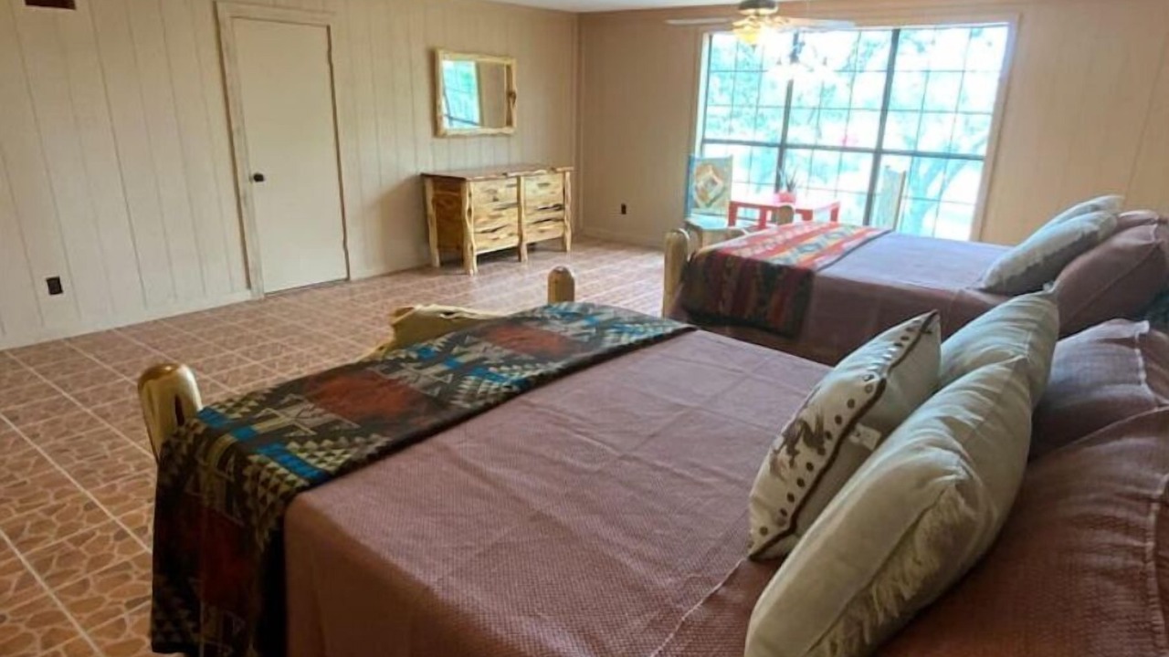 Photo of Bedroom in Tarpley