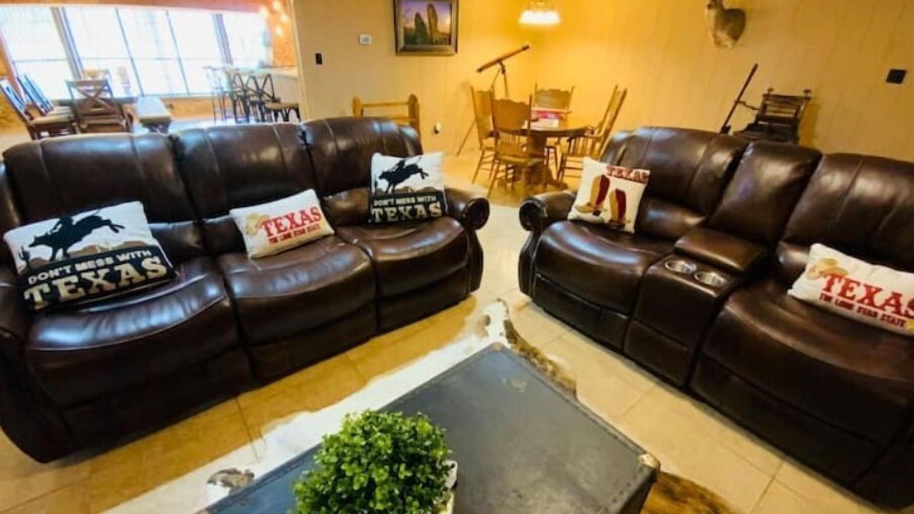 Photo of Livingroom in Tarpley