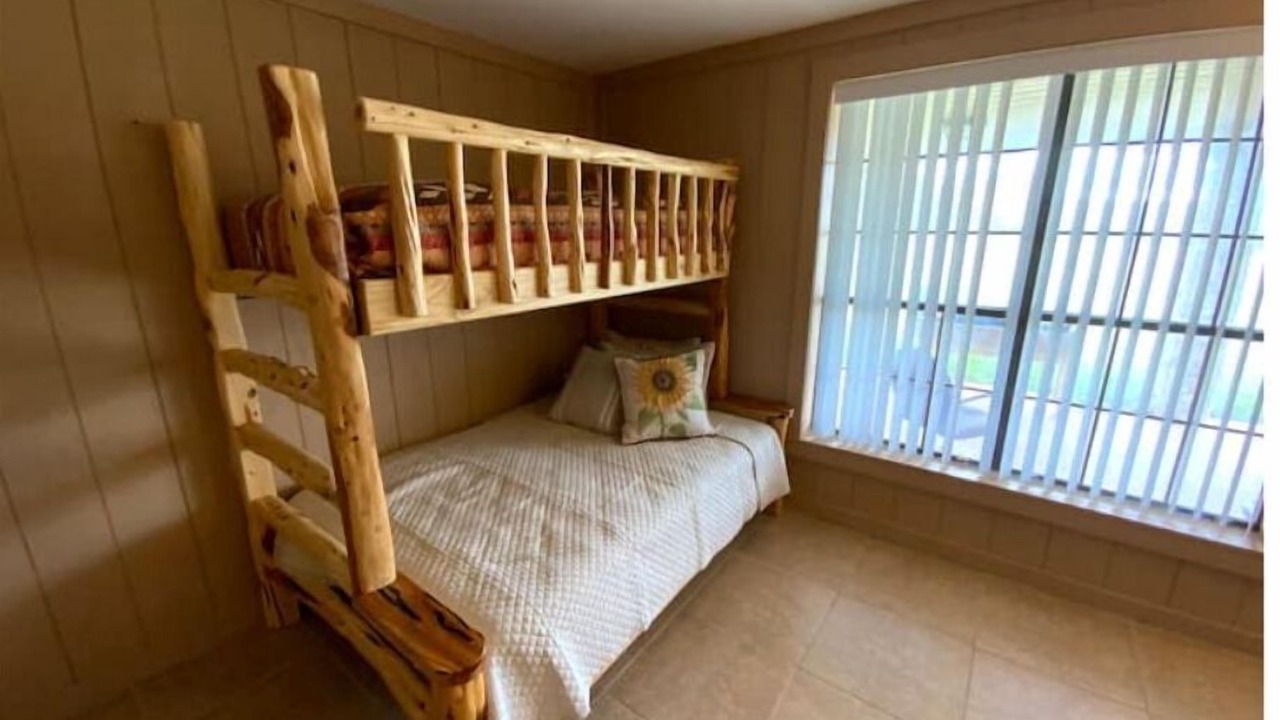 Photo of Bedroom in Tarpley