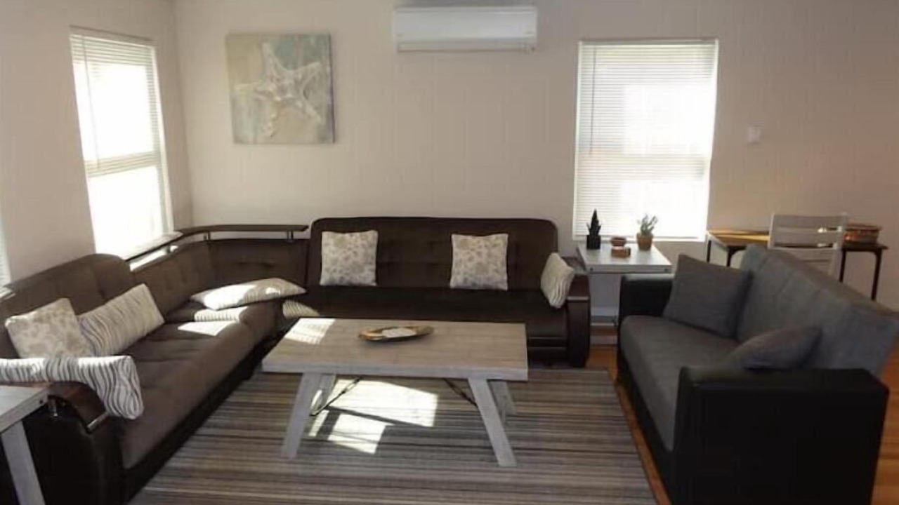 Photo of Livingroom in Miller Place