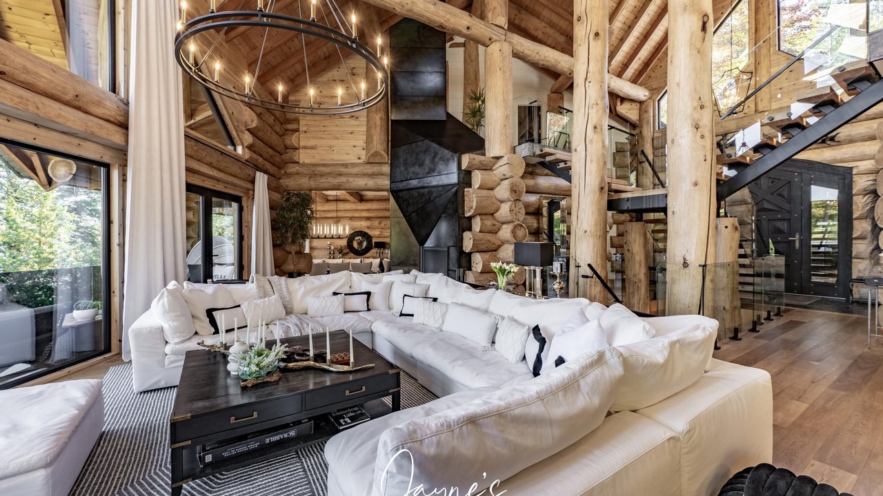 Photo of Livingroom in Gravenhurst
