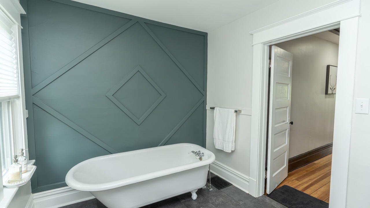 Photo of Bathroom in Lakeside