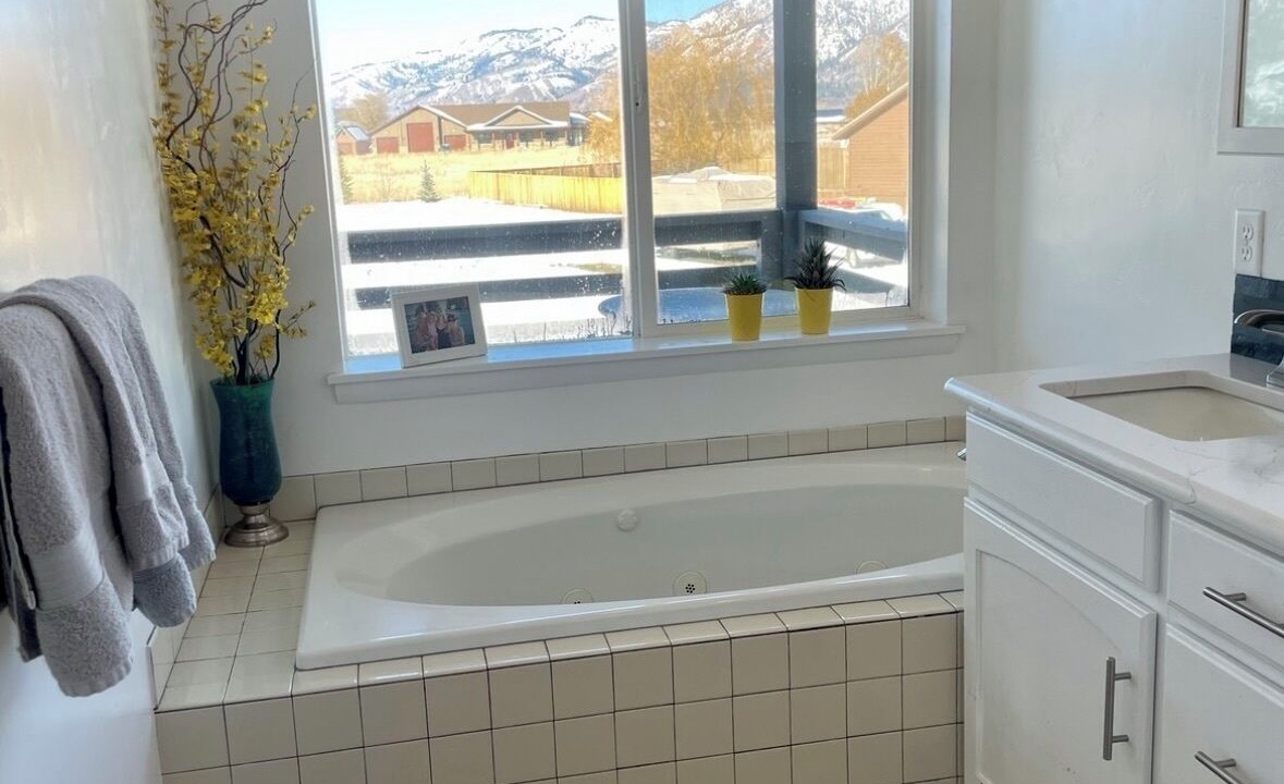 Photo of Bathroom in Alpine