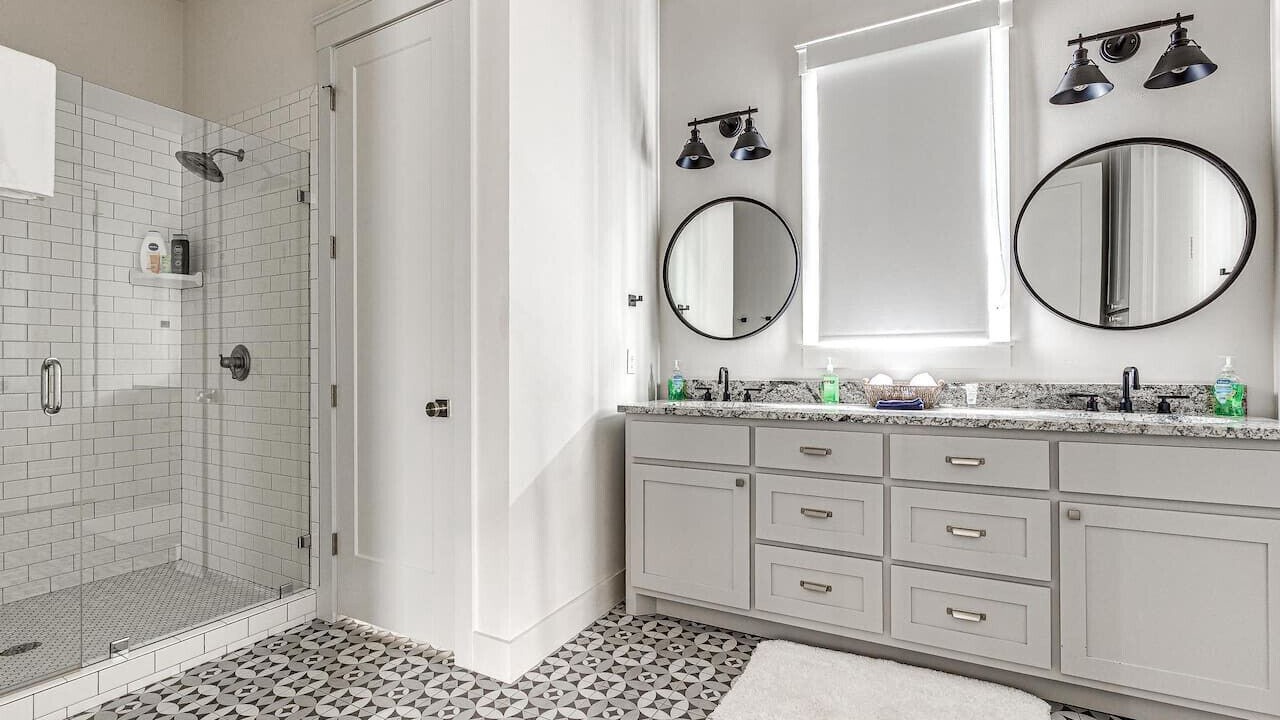 Photo of Bathroom in Eufaula