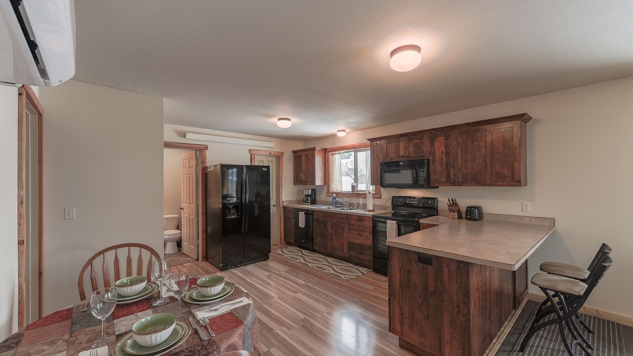 Photo of Kitchen in West Yellowstone