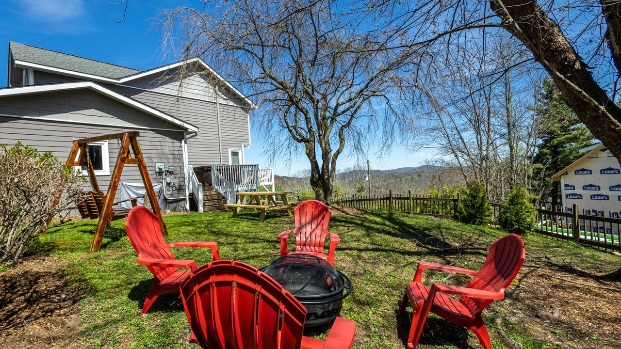 Photo of Others in Blowing Rock