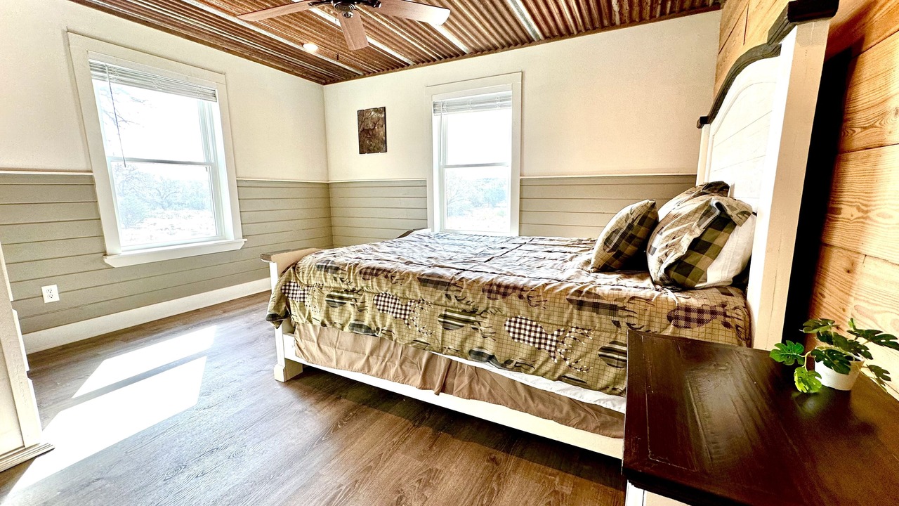 Photo of Bedroom in Telegraph