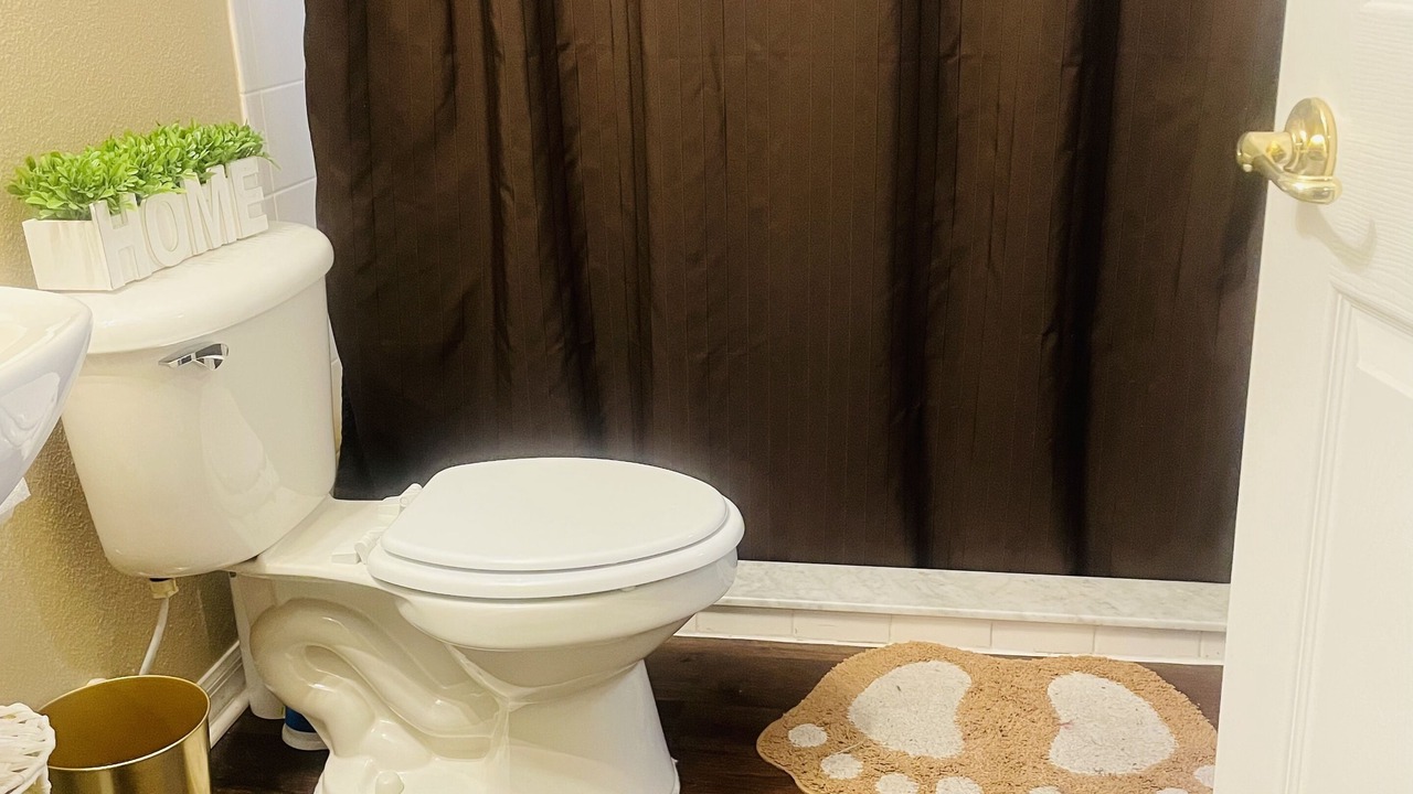 Photo of Bathroom in Vista East