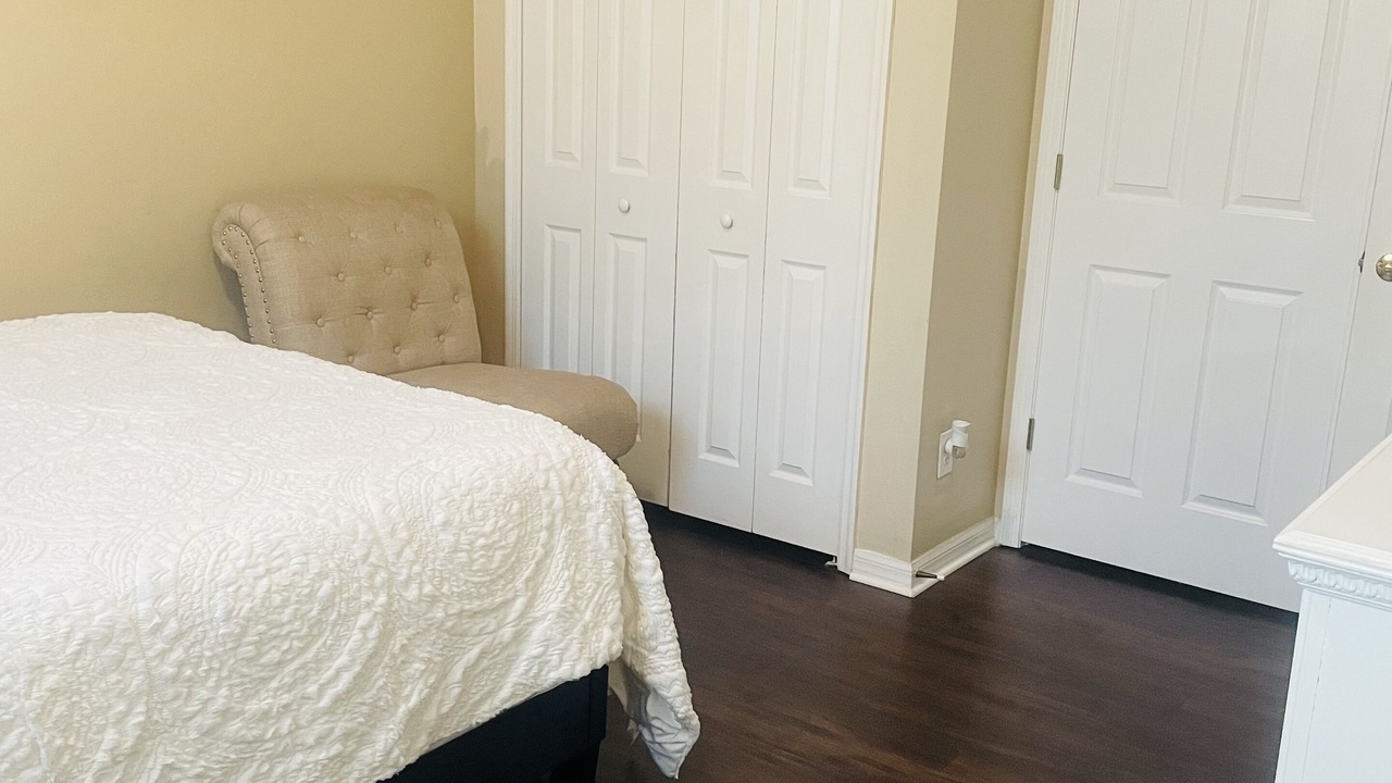Photo of Bedroom in Vista East