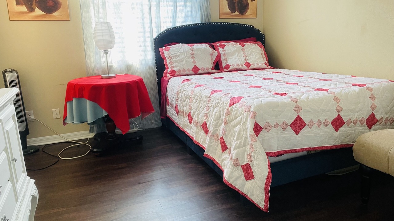 Photo of Bedroom in Vista East